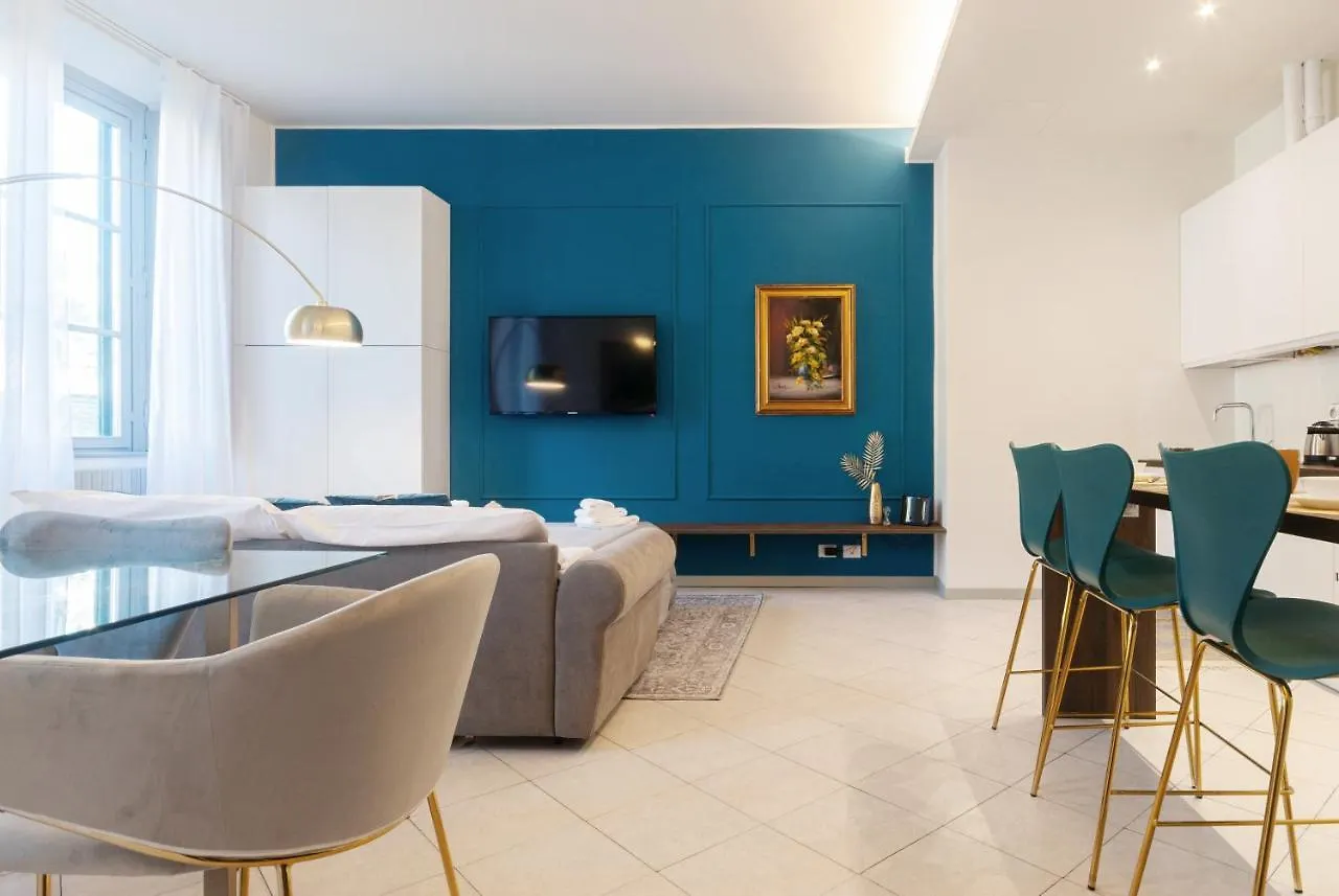 Vittani Palace - The Blue Apartment Como Olaszország